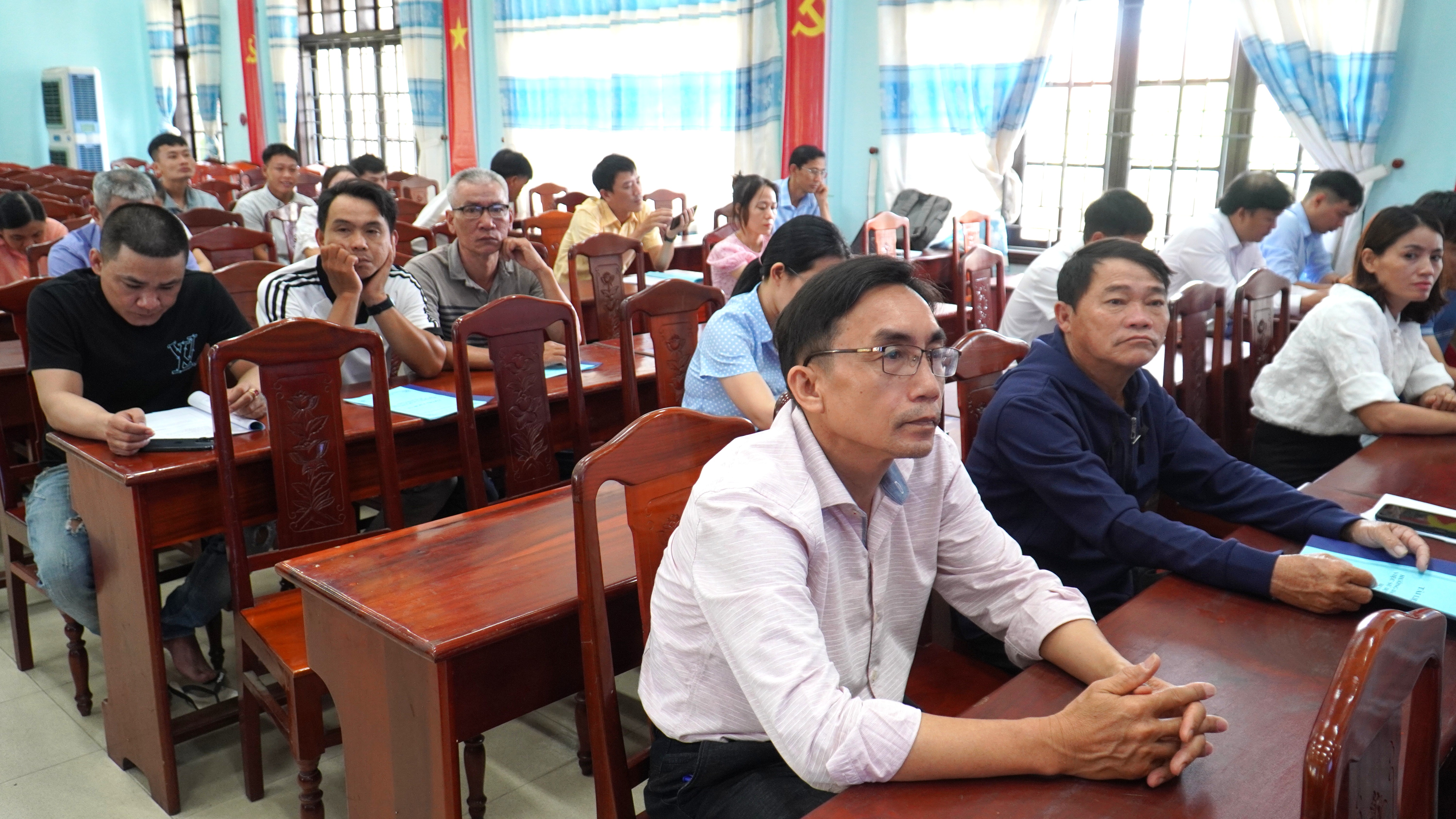 Hình nhỏ
