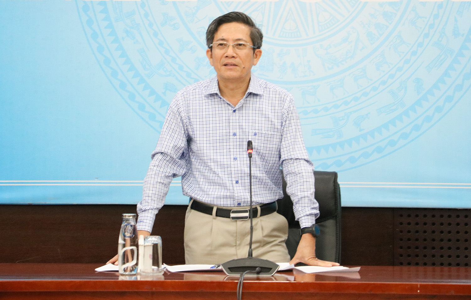 Hình nhỏ