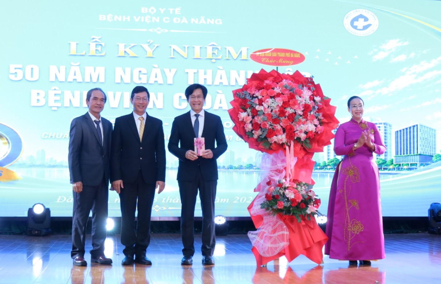Hình nhỏ