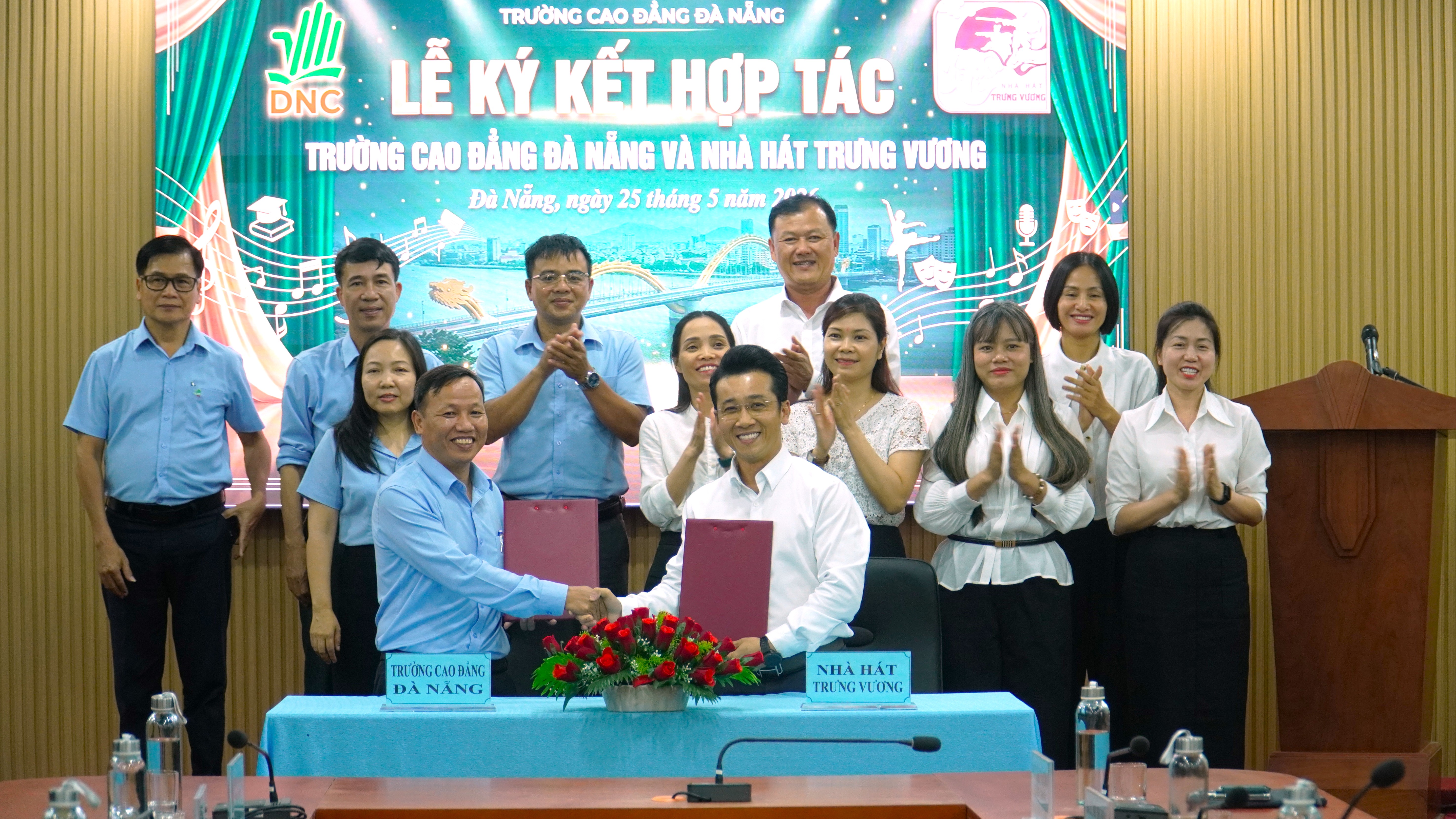 Trường Cao đẳng Đà Nẵng và Nhà hát Trưng Vương Đà Nẵng ký kết hợp tác chiến lược