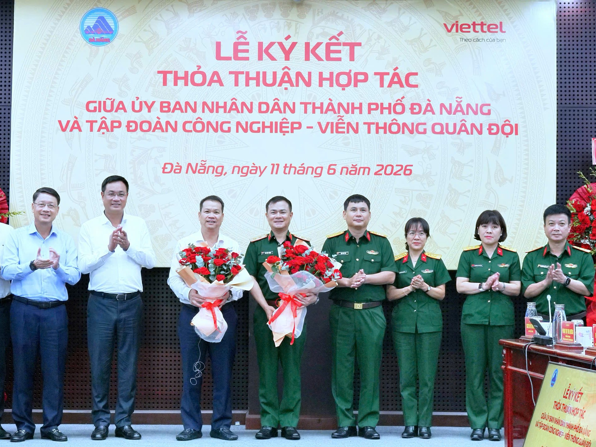 Hình nhỏ