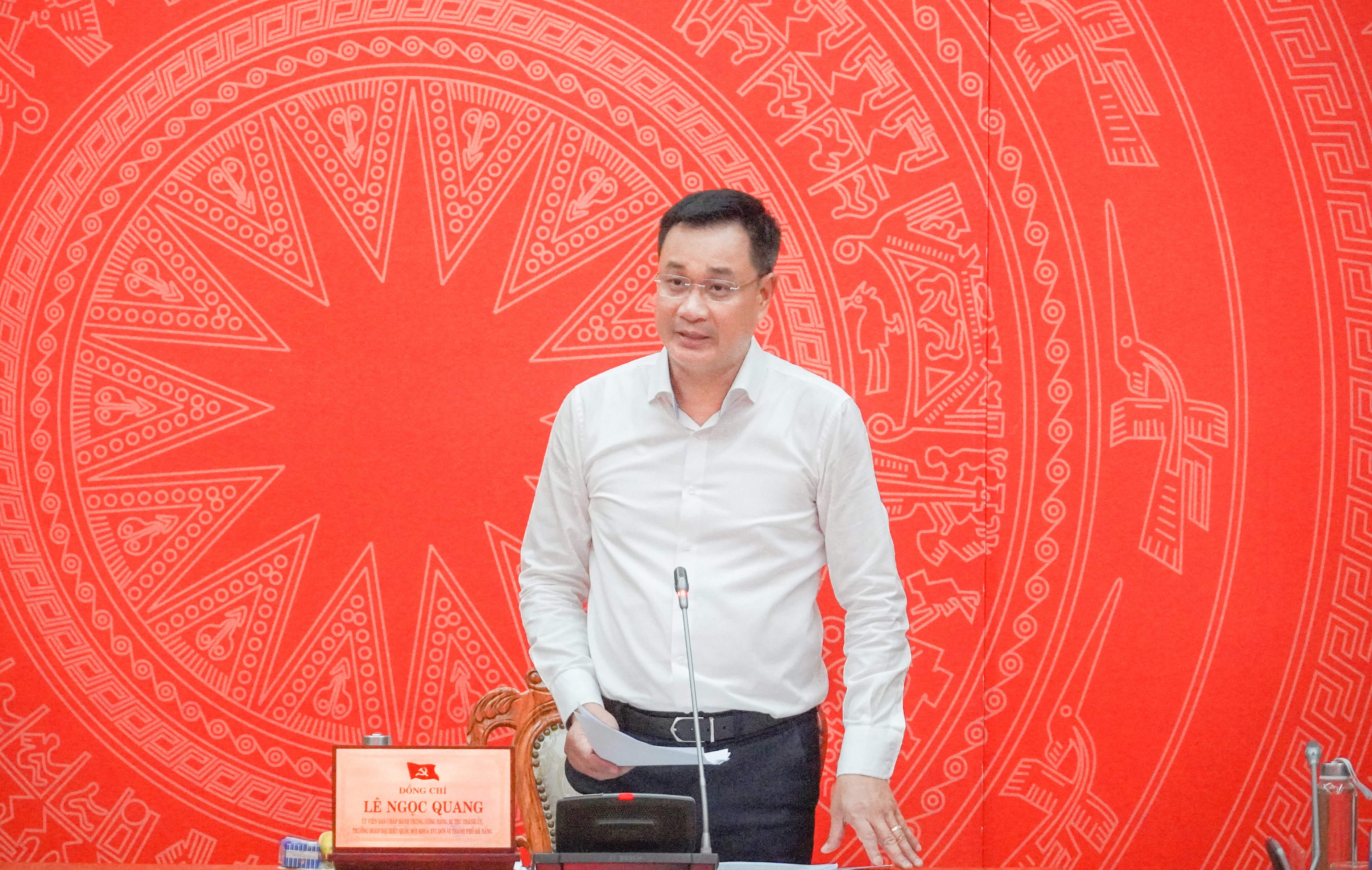 Thông qua Đề án sắp xếp, kiện toàn tổ chức, hoạt động thôn, tổ dân phố
