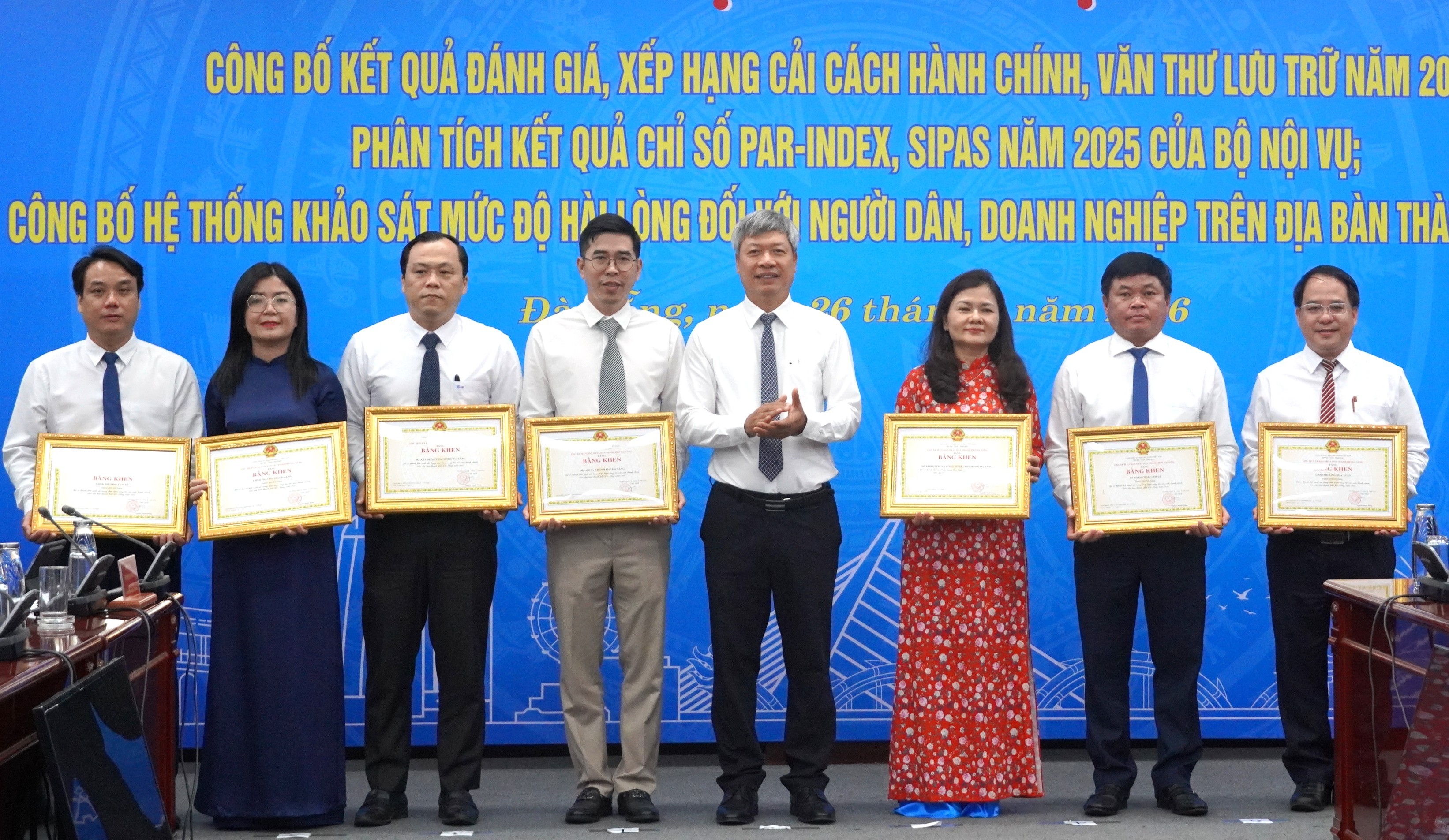 Đẩy mạnh cải cách hành chính, nâng cao chất lượng phục vụ của chính quyền