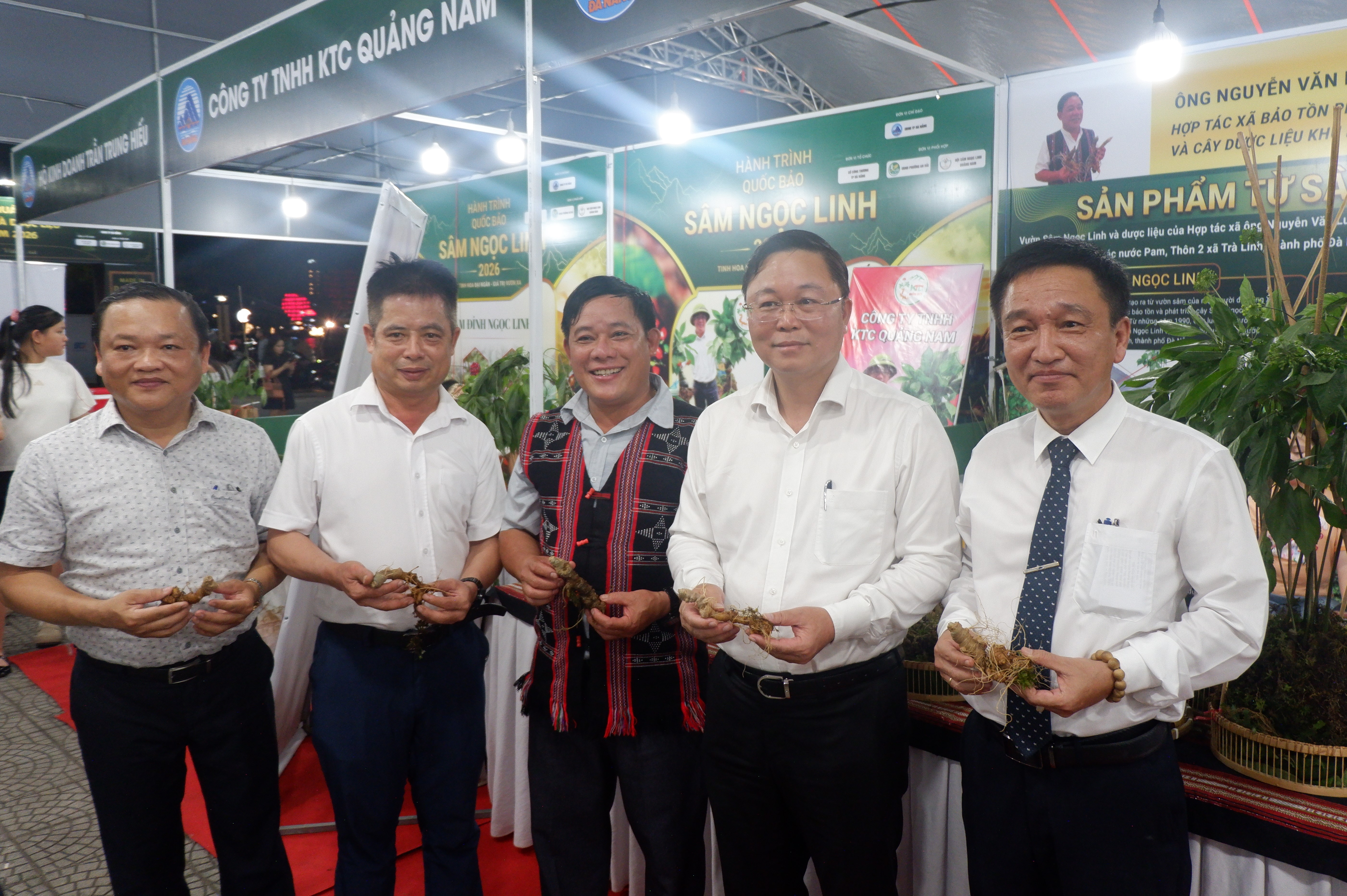 Hình nhỏ
