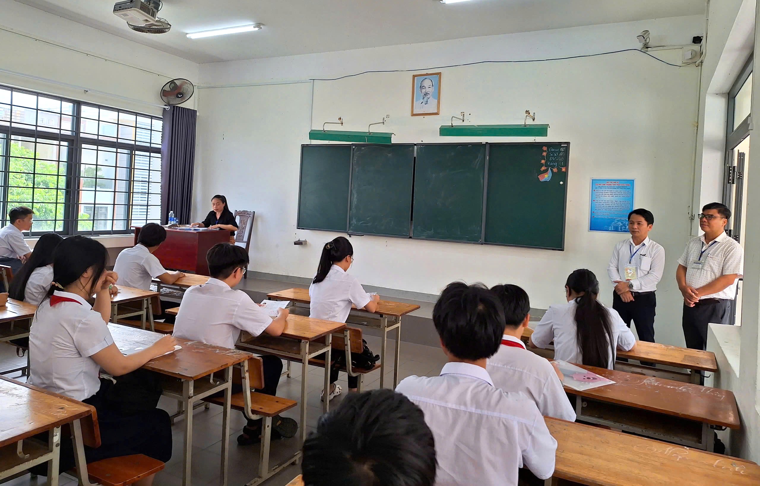 Chuẩn bị đồng bộ các điều kiện cho năm học mới