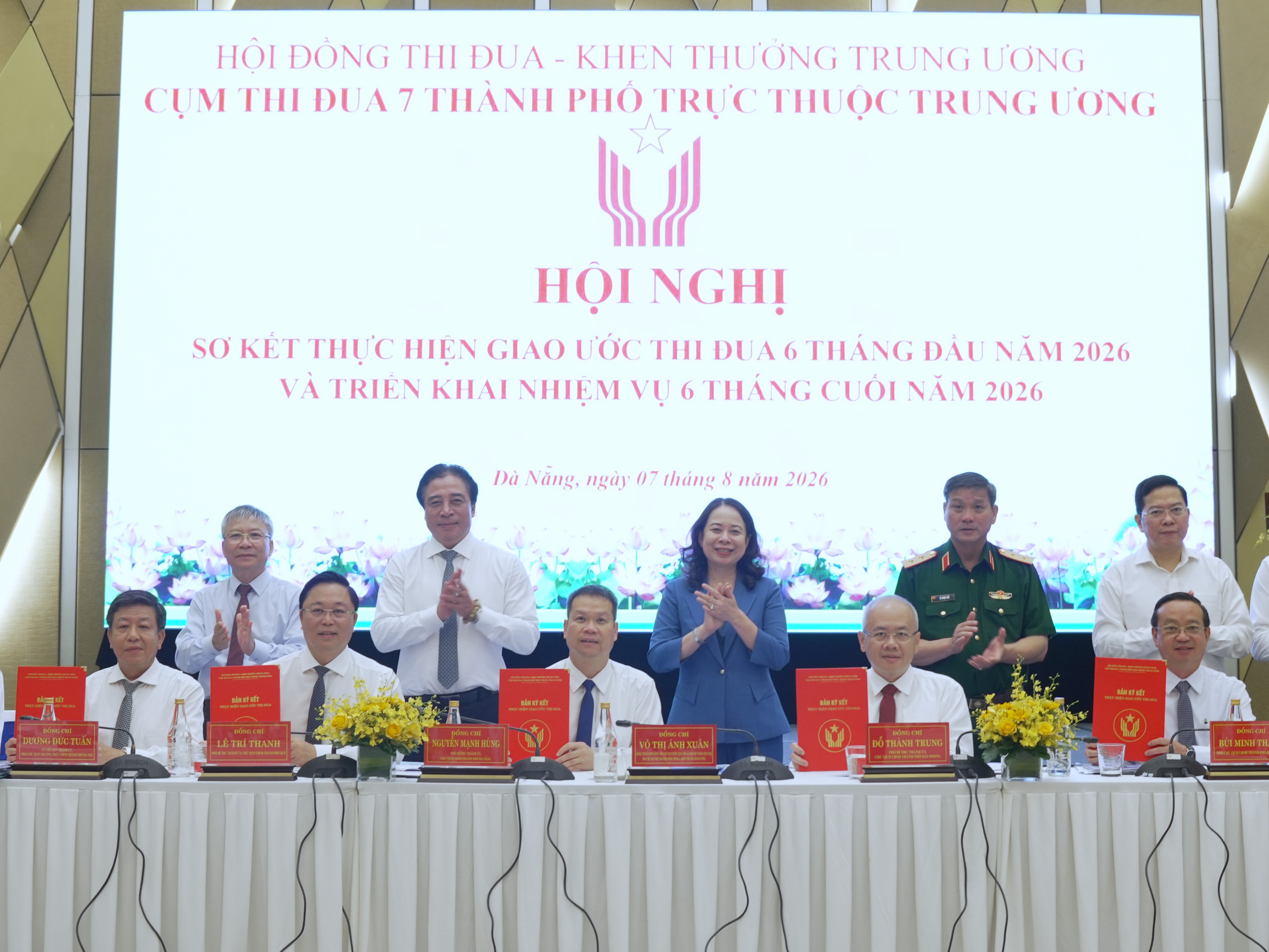 Phó Chủ tịch nước Võ Thị Ánh Xuân: Thi đua phải trở thành động lực thúc đẩy phát triển