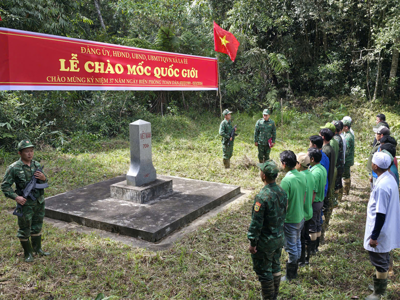 Giữ đất, giữ tình dân nơi phên dậu Tổ quốc
