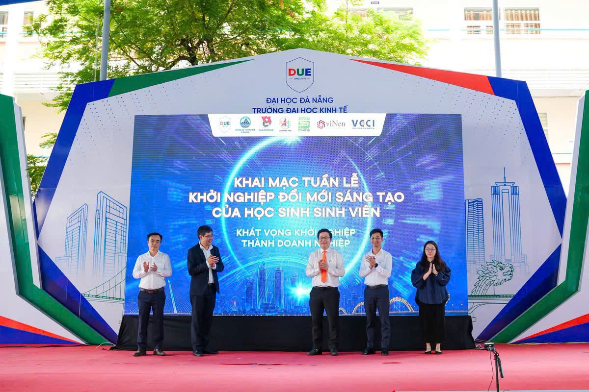Khai mạc Tuần lễ Khởi nghiệp đổi mới sáng tạo của học sinh, sinh viên