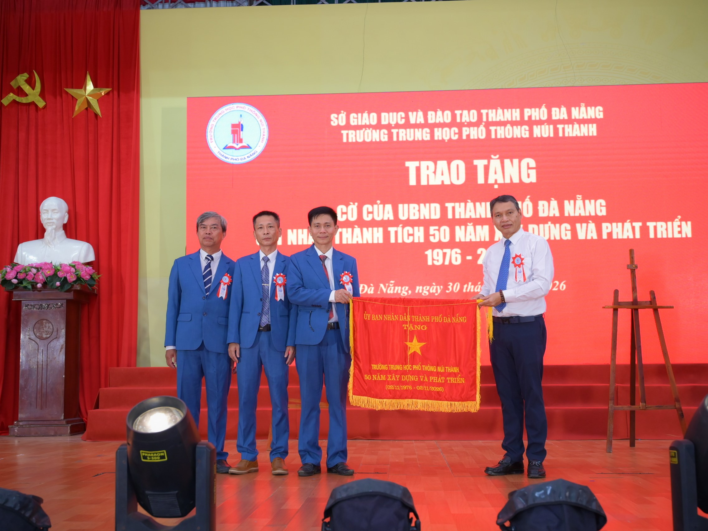 Trường THPT Núi Thành kỷ niệm 50 năm thành lập
