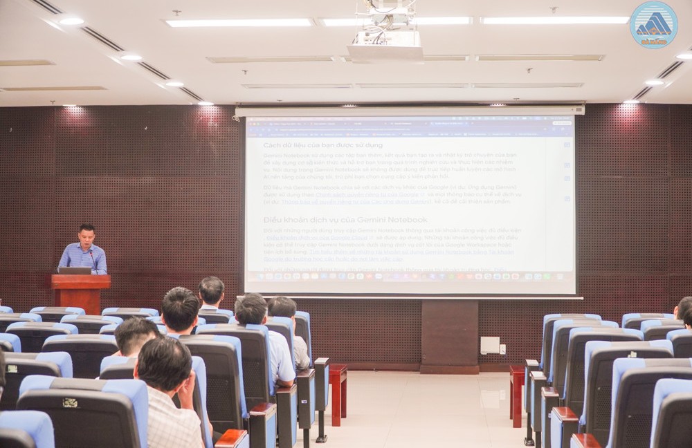 Tập huấn ứng dụng trí tuệ nhân tạo trong hoạt động Văn phòng
