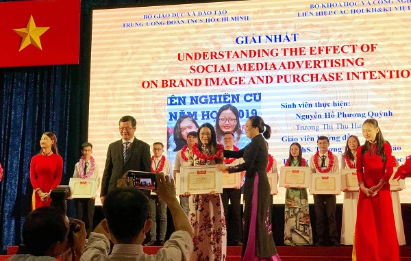 Hình nhỏ