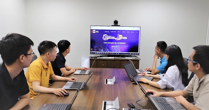 Hình nhỏ